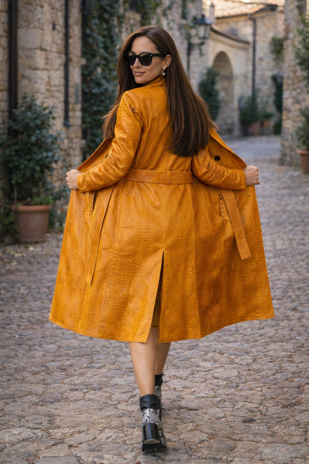 Women's Embossed Croc Trench in Distressed Finish – Mustard Leather