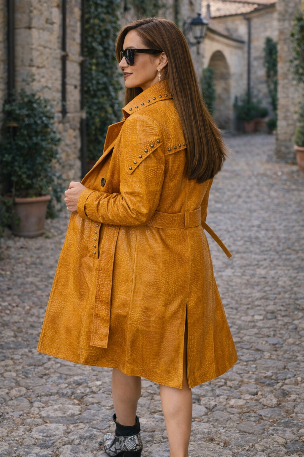 Women's Embossed Croc Trench in Distressed Finish – Mustard Leather