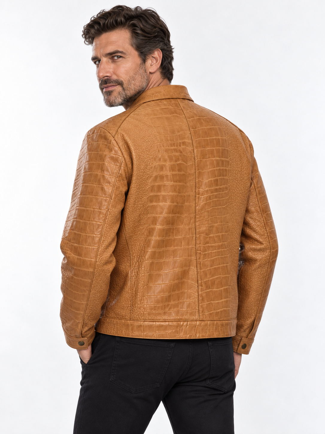 Sand Crocodile-Embossed Leather Jacket – Bold Texture, Refined Style